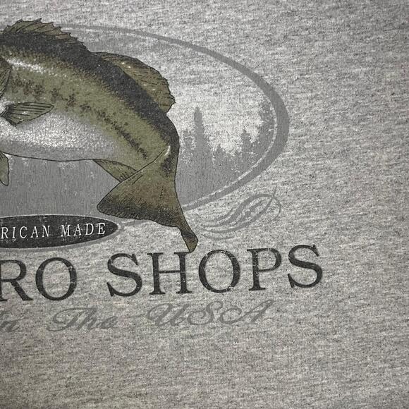 🐟 Bass Pro Shops 🎣 Large Mouth Bass Graphic Tee – XL - Picture 6 of 6